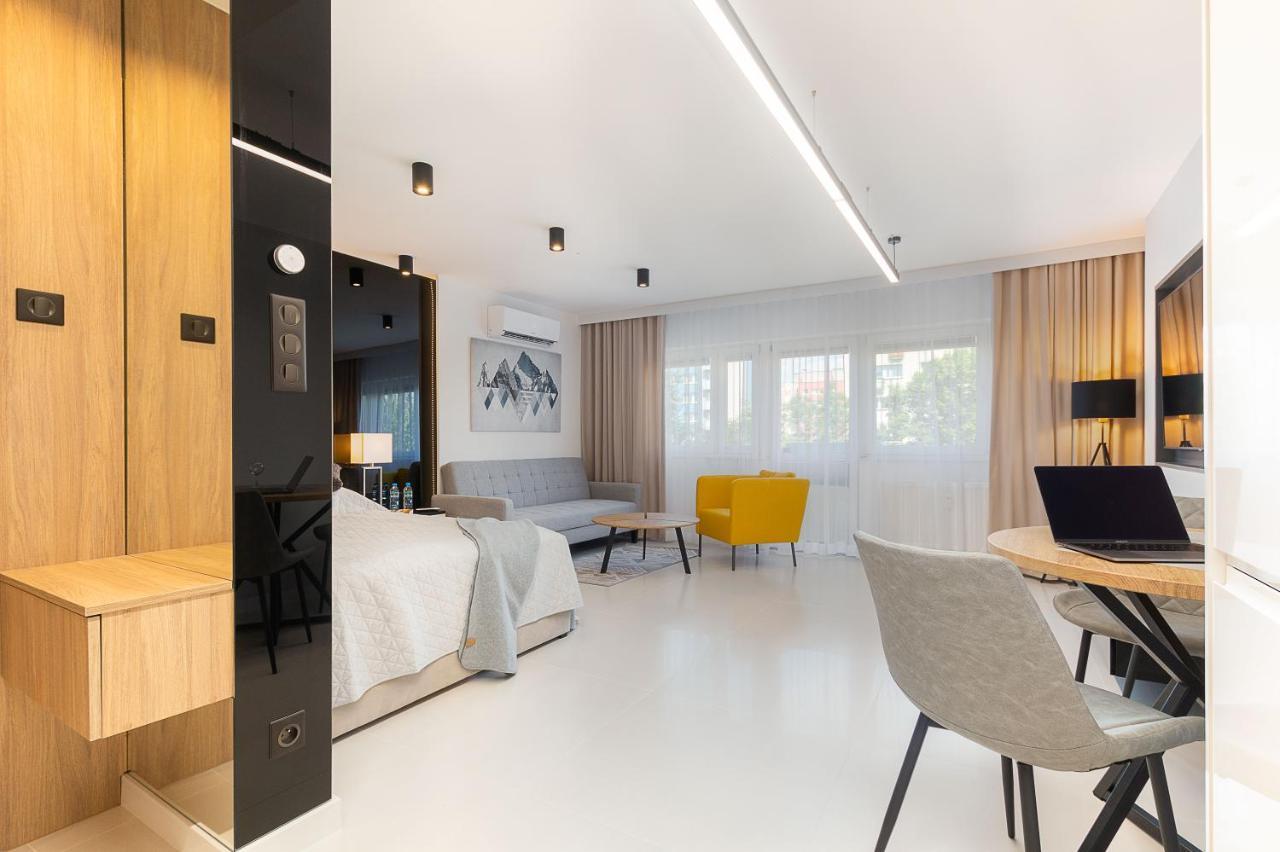Studio Silesian Vip City Centrum Free Parking 자브제 외부 사진