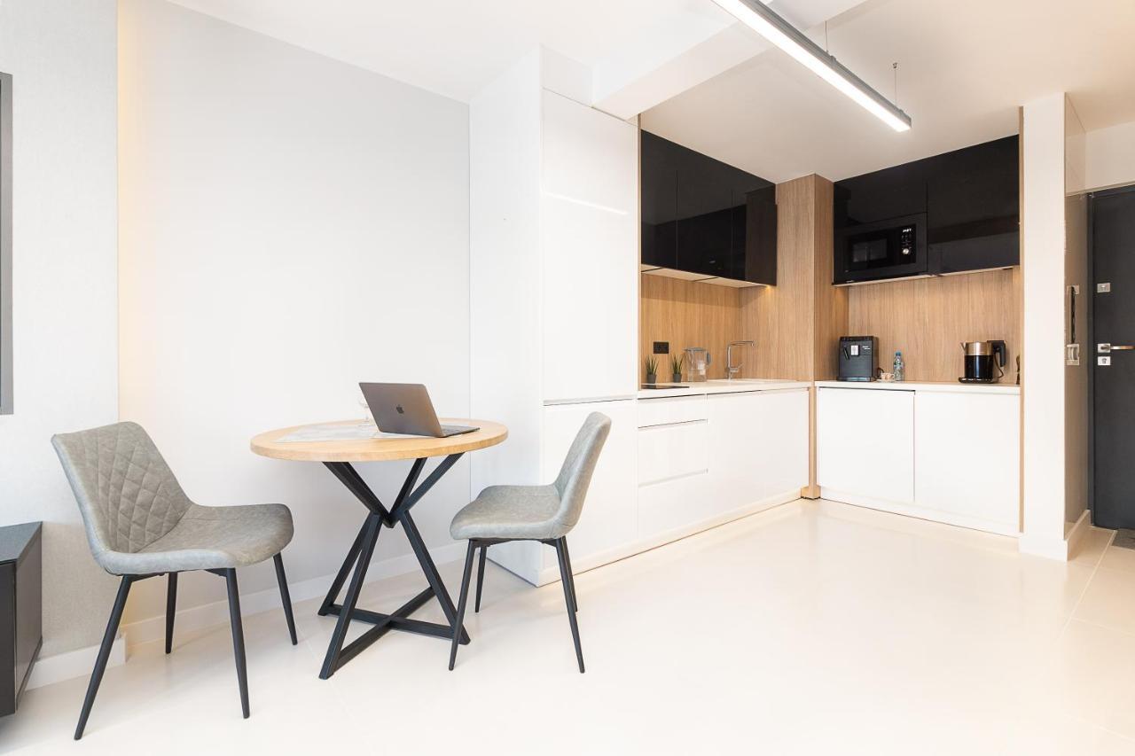 Studio Silesian Vip City Centrum Free Parking 자브제 외부 사진